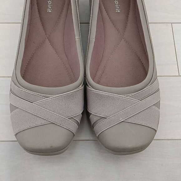 Easy Spirit Women's Acasia Round Toe Slip-on Casual Flats Taupe Gray Size 8.5 W - Picture 3 of 8